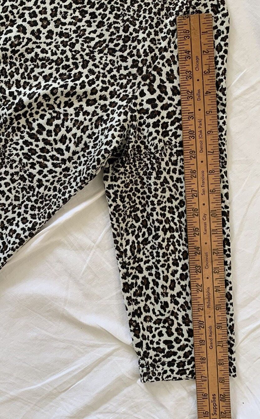 Van Heusen Stretch Knit Top Sz L Brown Neutral Leopard Cheetah Y2K Office Casual - Picture 11 of 14